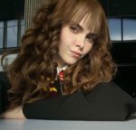 Russian Cosplayer Perfectly Transforms Herself Into Pop Culture Characters