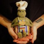 The Tiny Chef Makes a Bottle Cap Apple Pie